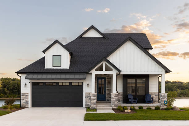 Best Roof Maintenance and Cleaning  in Mojave, CA